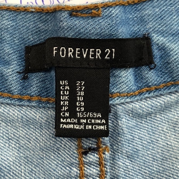 FOREVER 21 American flag denim shorts - Picture 3 of 8